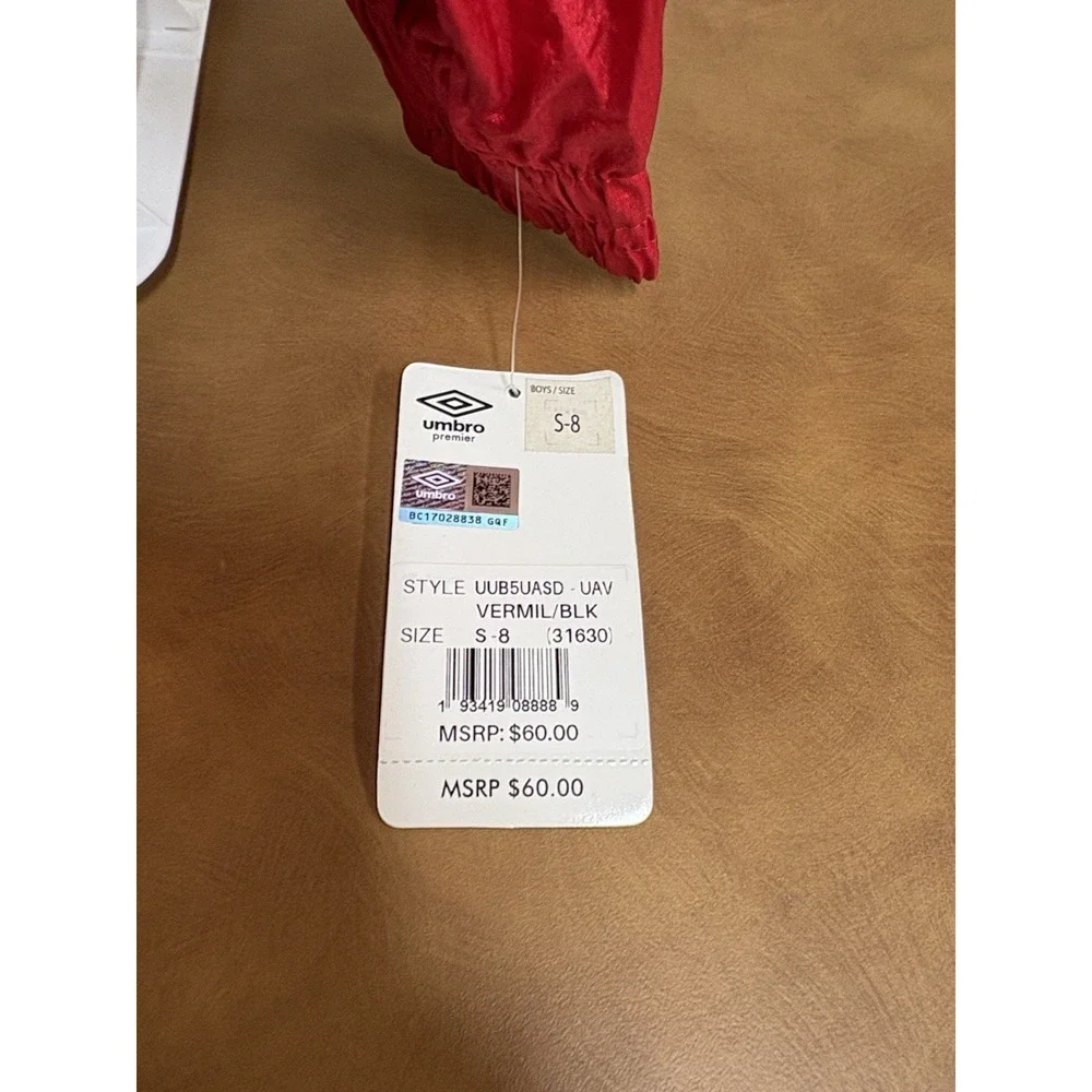 NWT Umbro Boys' Soccer Nylon 1/4 Zip‎ Red Jacket Size Small-8
